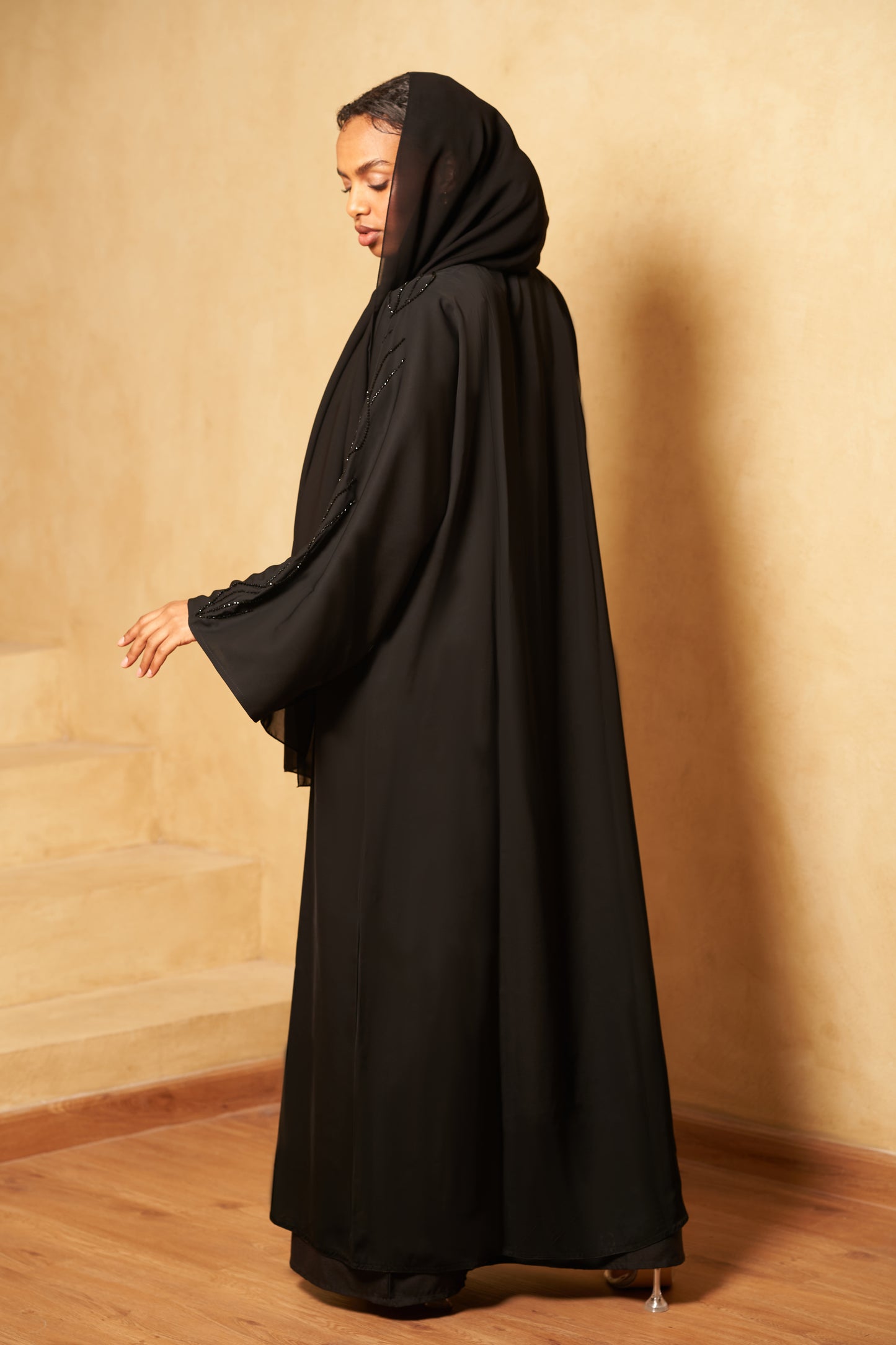 ABAYA NELYA