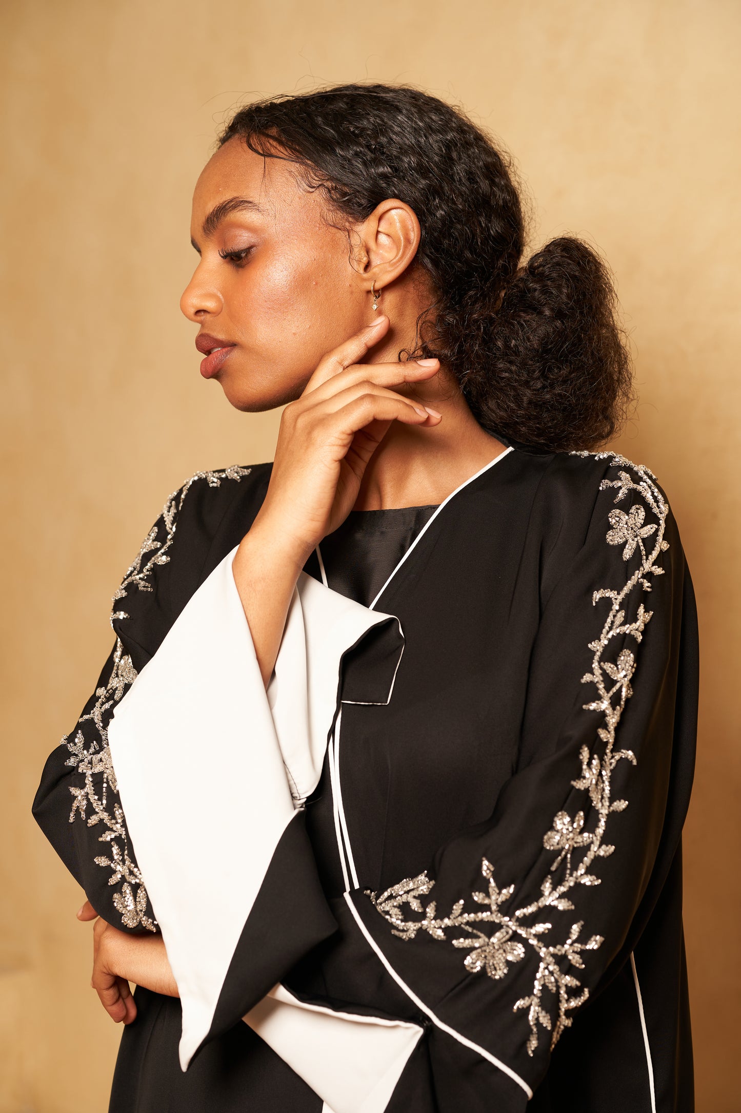ABAYA LAILA